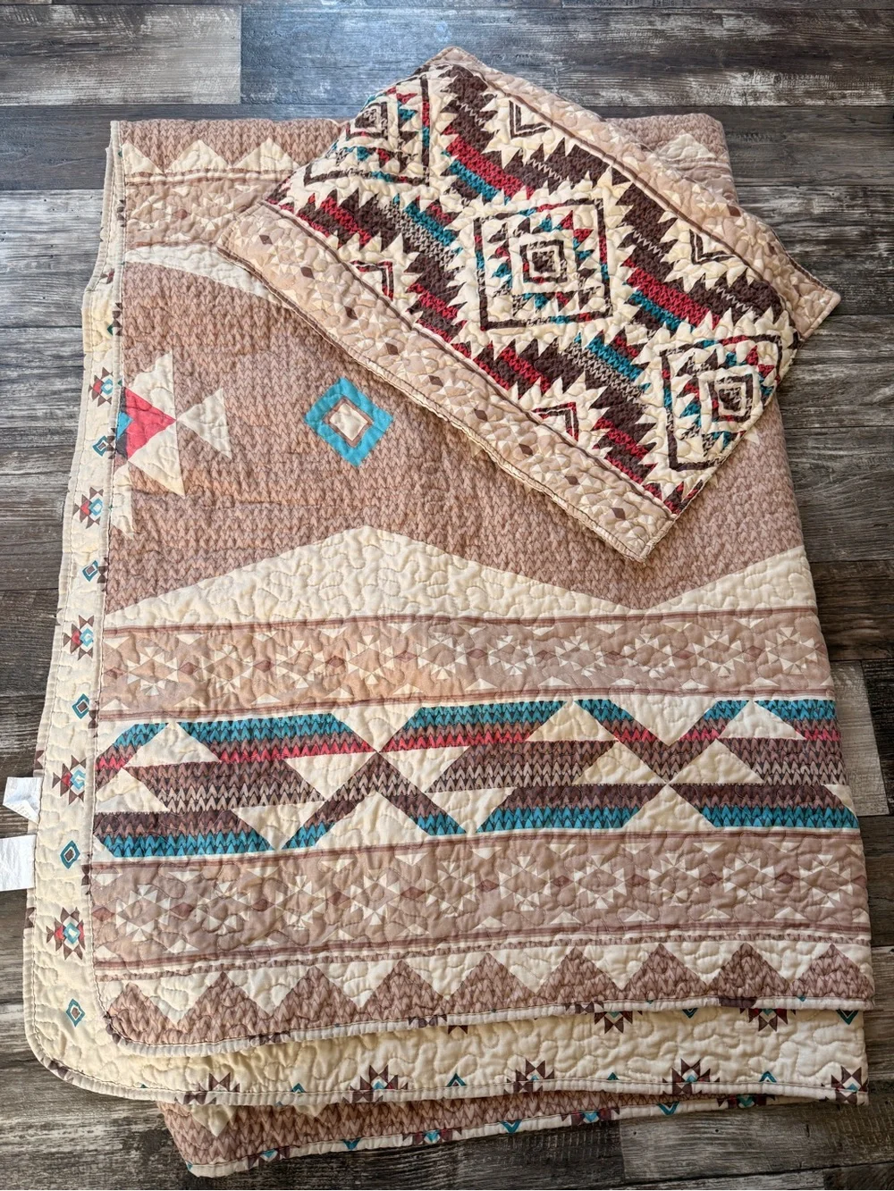 Southwestern Quilted Bedspread in Beige with Teal & Red Accents
